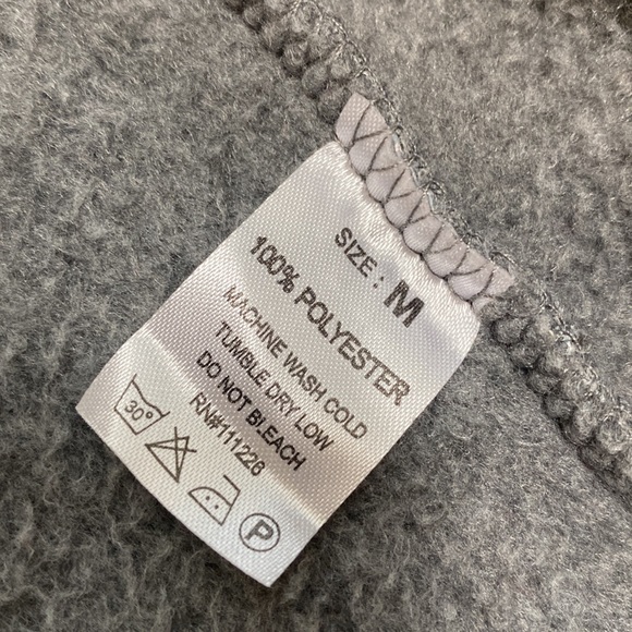 Unik Girls M Grey Pea Coat. Super cute and warm. Button front. 2 front pockets. - Picture 7 of 8